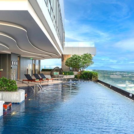 Holiday Inn & Suites Rayong City Centre By Ihg Exterior foto