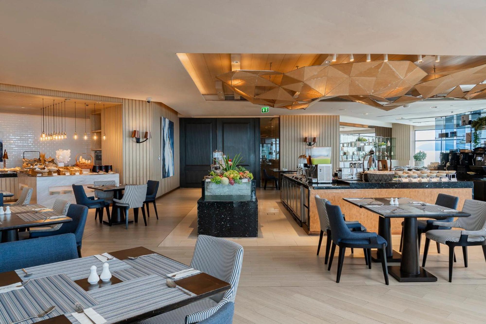 Holiday Inn & Suites Rayong City Centre By Ihg Exterior foto