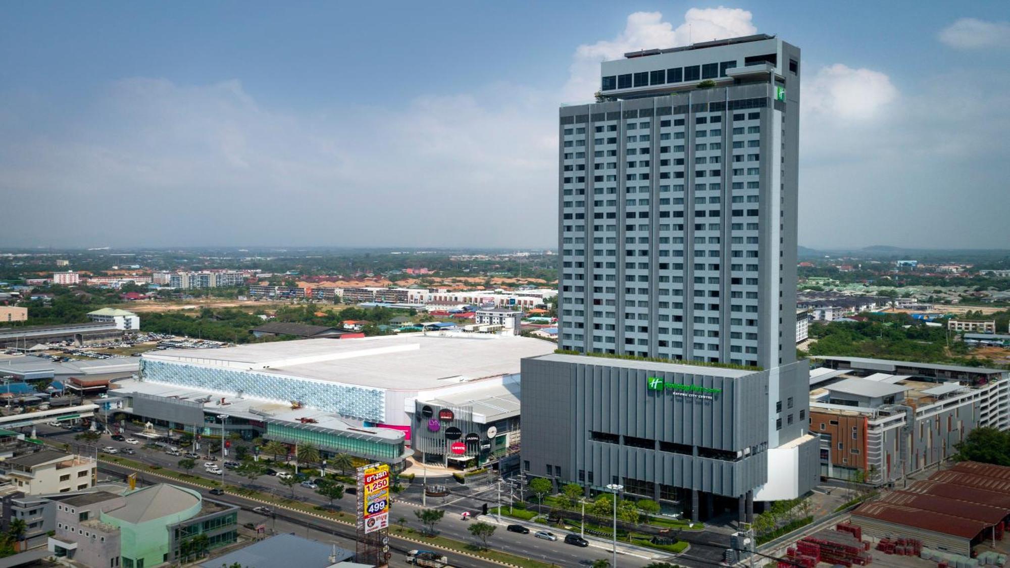 Holiday Inn & Suites Rayong City Centre By Ihg Exterior foto