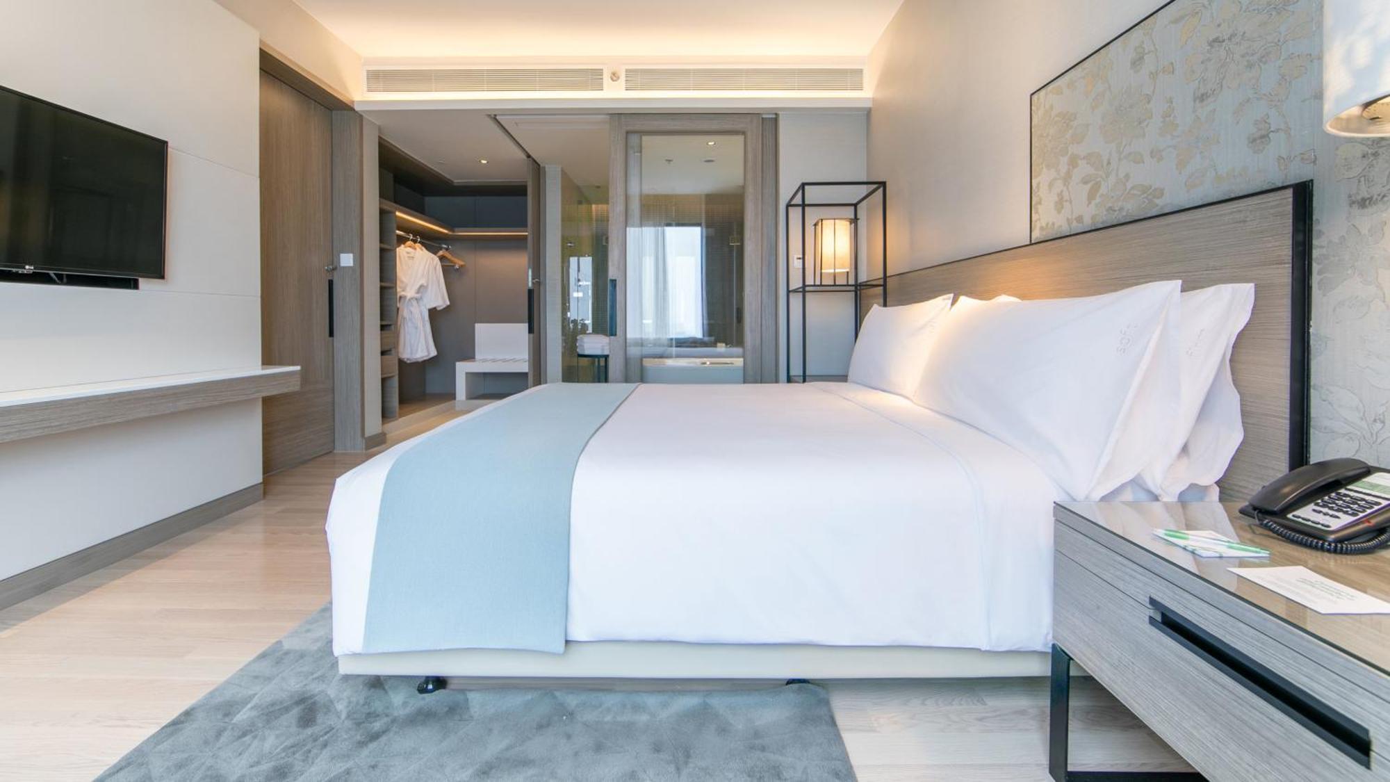 Holiday Inn & Suites Rayong City Centre By Ihg Exterior foto