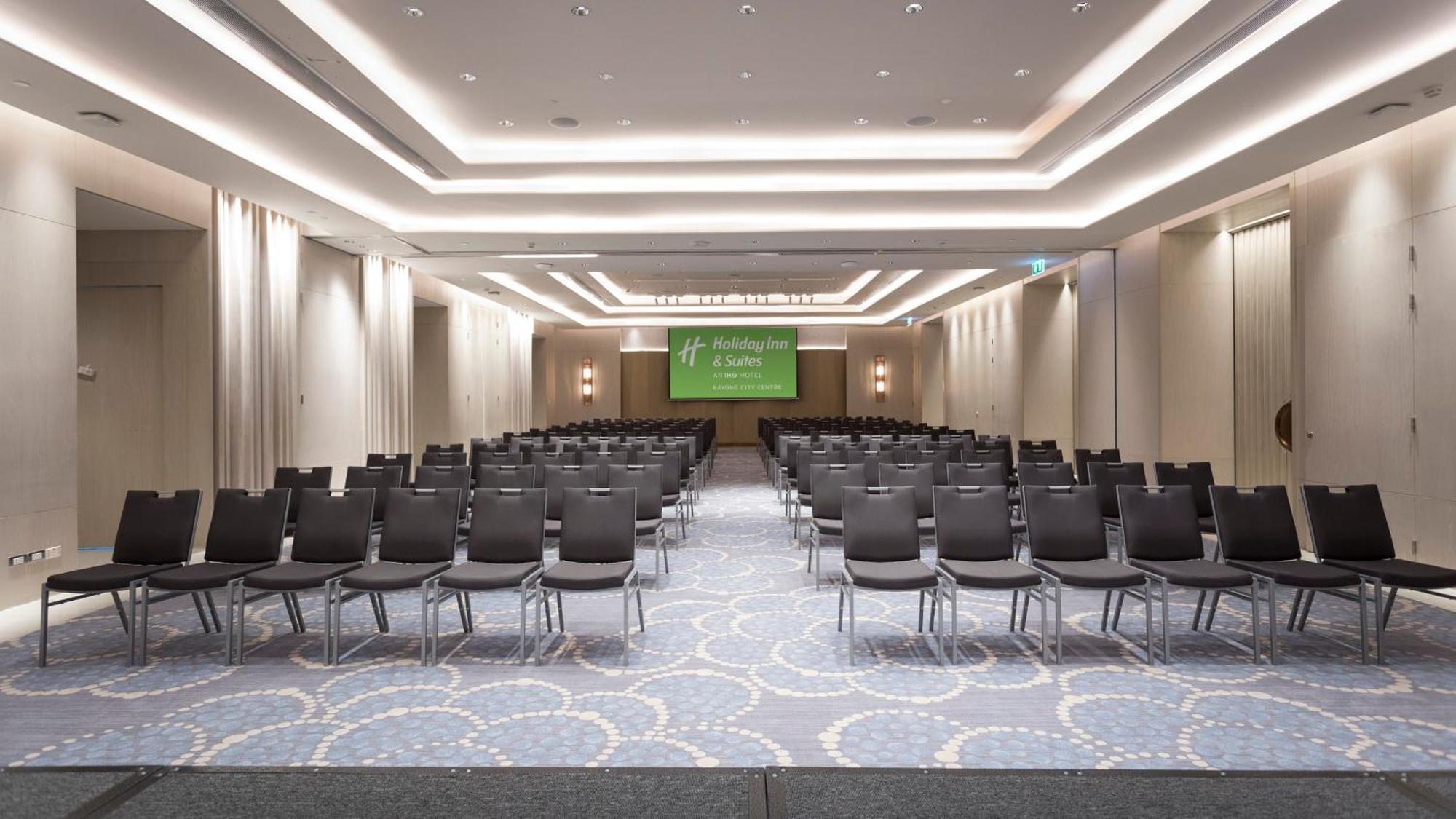 Holiday Inn & Suites Rayong City Centre By Ihg Exterior foto